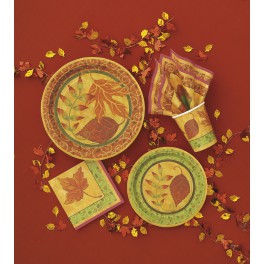 8 LOVELY LEAVES 9" PLATES