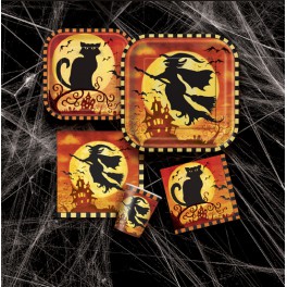 8 SPOOKY HOLLOW  9" SQR PLATES