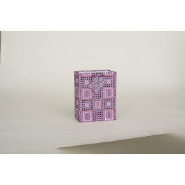 LAVENDER FOIL DOT GIFTBAG-MED